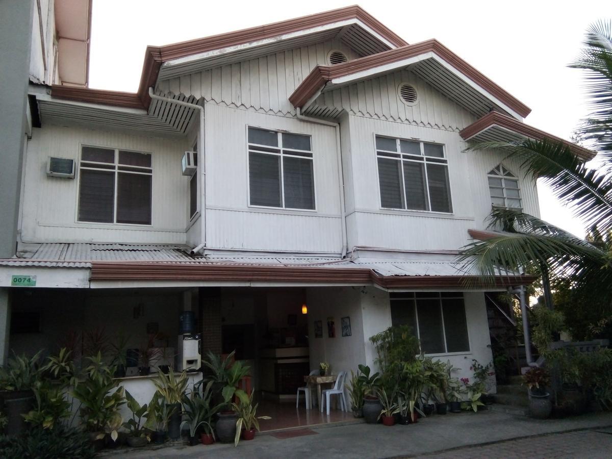 Newport Oak Pension Inn Tagbilaran City Exterior foto