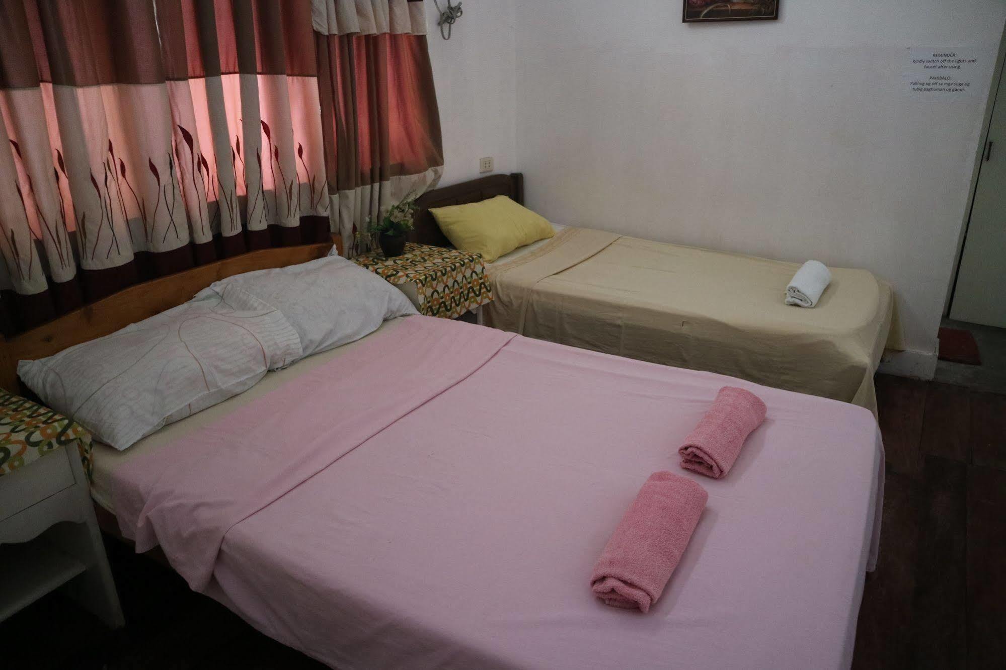 Newport Oak Pension Inn Tagbilaran City Exterior foto
